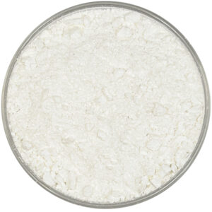 Non-Synthetic CBL Isolate is refined and purified without the use of chemical conversions. This innovative process replaces the conventional methods of refining rare minor cannabinoids like CBN, CBT, and CBL, which typically involve acids or chemical catalysts. The resulting fine white botanically refined CBL Isolate possesses a potency of 90% or more, with minimal flavor or odor impact. This makes it ideal for various applications, as it does not alter the flavor or scent profile of the end product.