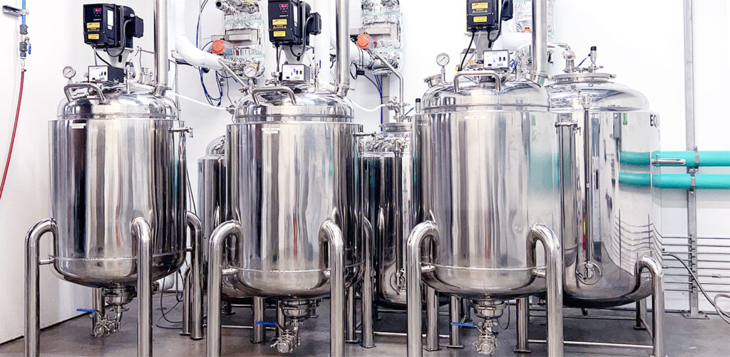 Red Mesa Science & Refining is the leading manufacturer of hemp derived cannabinoids and prides itself on the compliant removal of solvents used in refining process utilizing customized industrial size solvent recovery equipment.